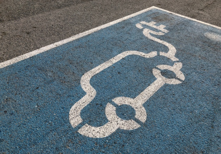 Illustration de l'article : Achat d'un véhicule électrique : avantages fiscaux et aides financières