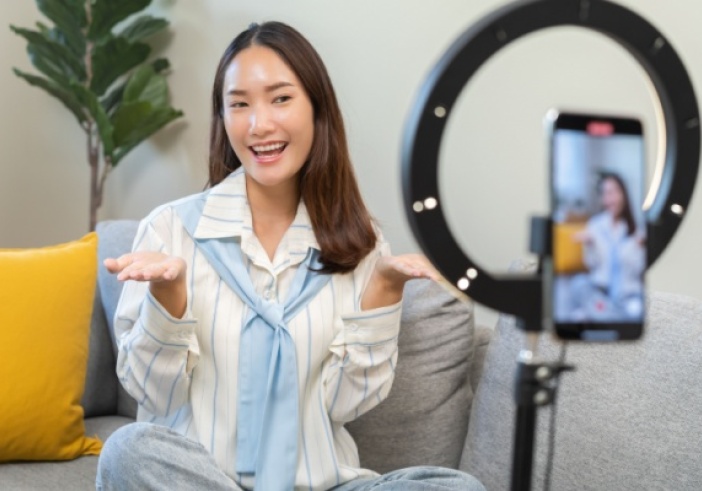 Illustration de l'article : Influence commerciale : le contrat est-il toujours obligatoire ?