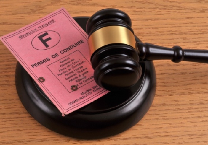 Illustration article : Vérif Permis : simplification du contrôle