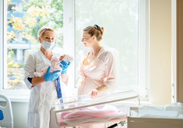 Illustration de l'article : Exercice de la profession de sage-femme : de nouvelles conditions pour les étudiants remplaçants