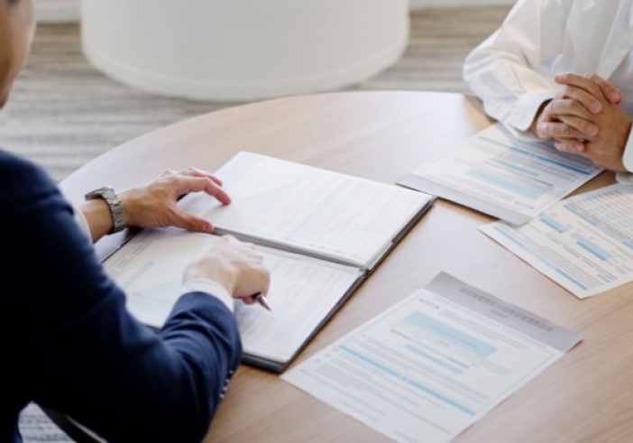 Illustration article : Direction des grandes entreprises : des compétences étendues