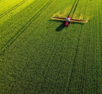 Illustration article : Loi Duplomb : ce qu’elle change pour les agriculteurs