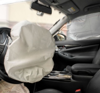 Illustration article : Airbags Takata : la campagne s’accélère !