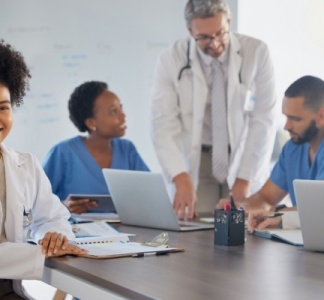 Illustration article : Certification périodique des professionnels de santé : quel suivi ?