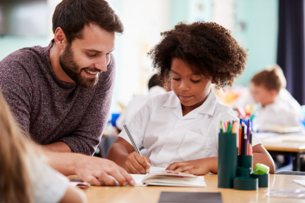 Illustration de l'actualité Soutien scolaire hors du domicile = crédit d’impôt ?